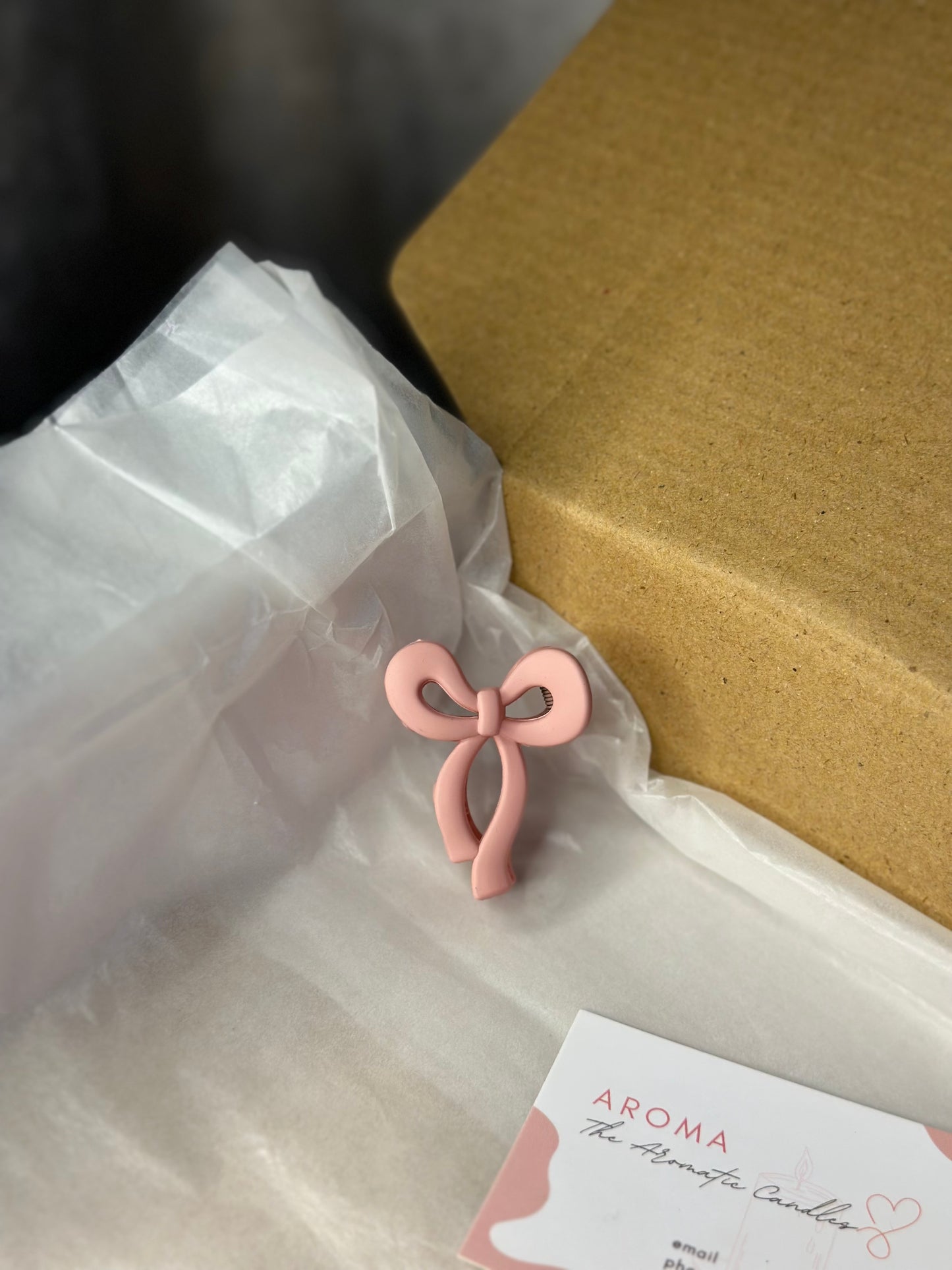Mini bow claw clip