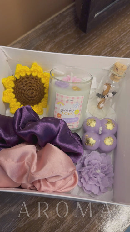 Gift box - with silk wrapping and baby breath